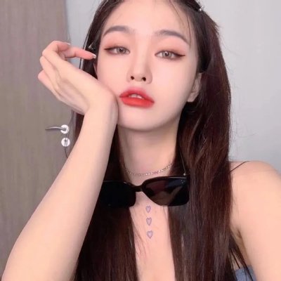 三超人与女霸王